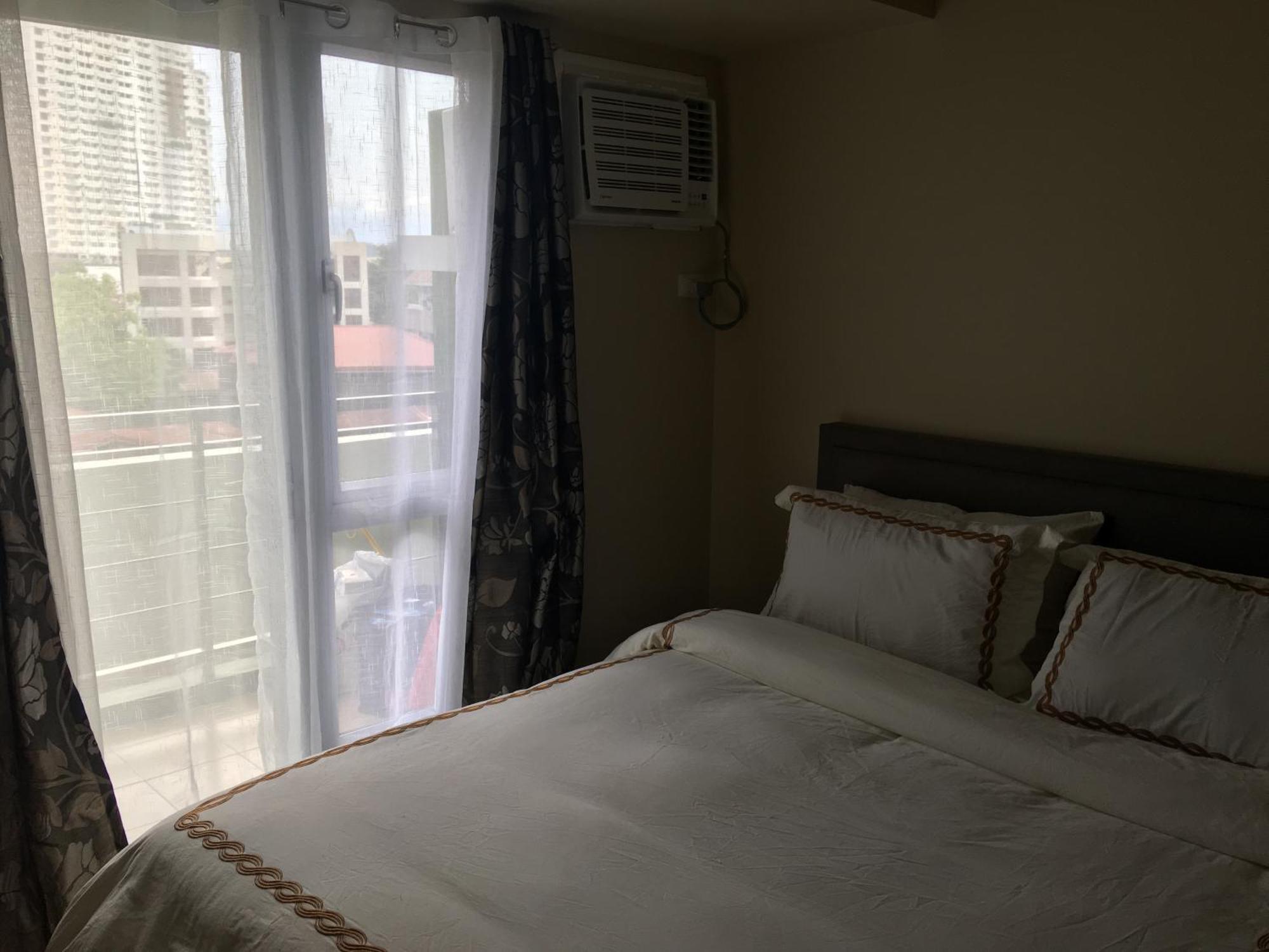 Centrio Tower Beside Ayala Studio Unit 1 - 9 คากายันเดโอโร ภายนอก รูปภาพ